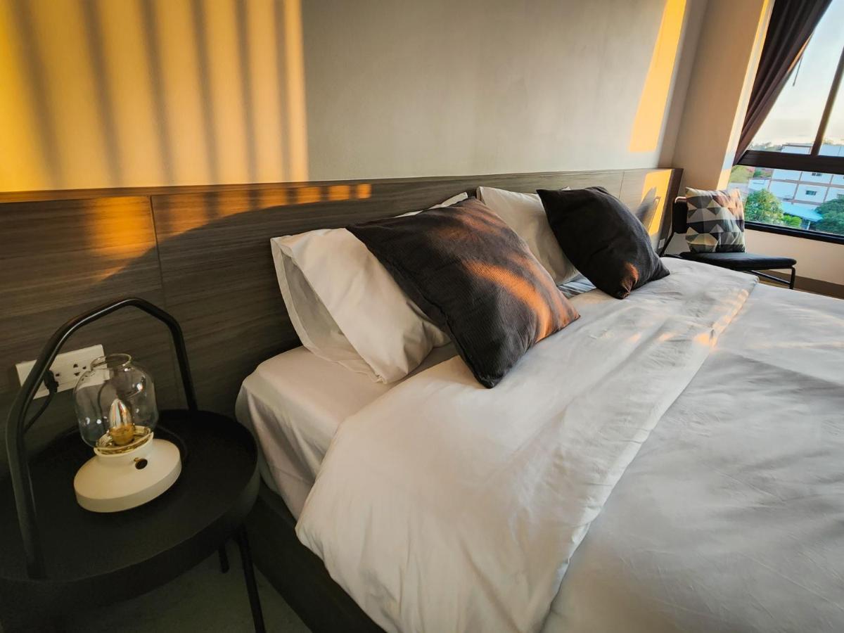 N24 Chonburi Otel Dış mekan fotoğraf