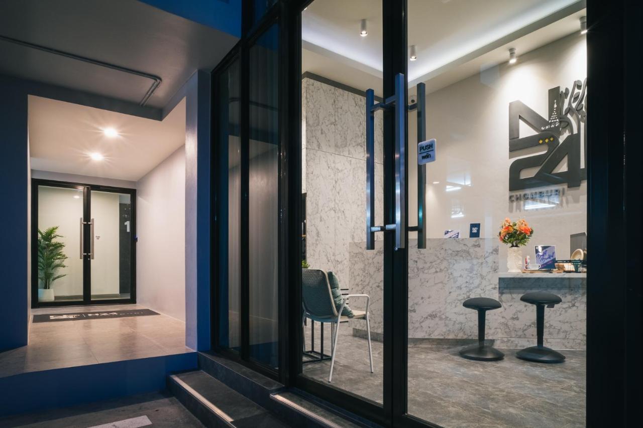 N24 Chonburi Otel Dış mekan fotoğraf