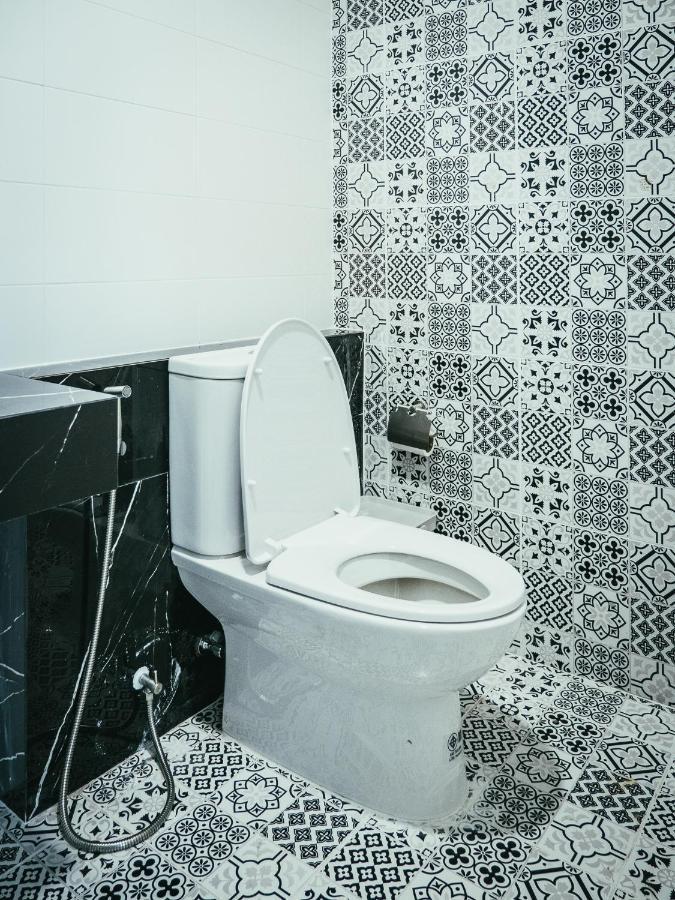 N24 Chonburi Otel Dış mekan fotoğraf